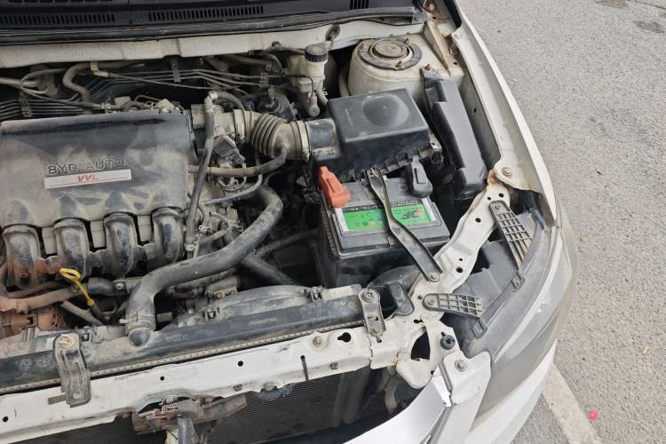 Used BYD L3 2012 1.5L Manual Comfort Edition Engine Bay Left