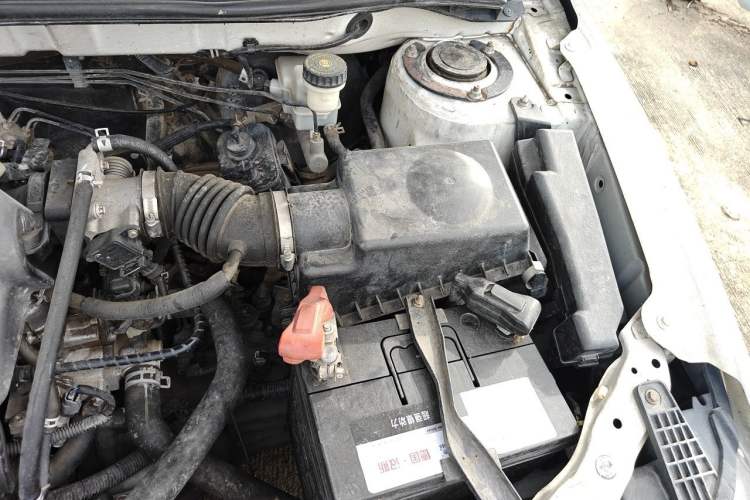 Used BYD L3 2012 1.5L Manual Comfort Edition Engine Bay Left