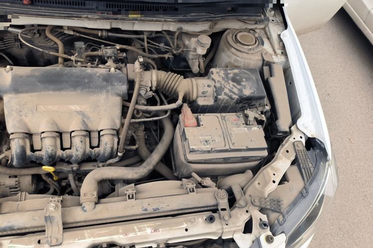 Used BYD L3 2012 1.5L Manual Comfort Edition Engine Bay Left
