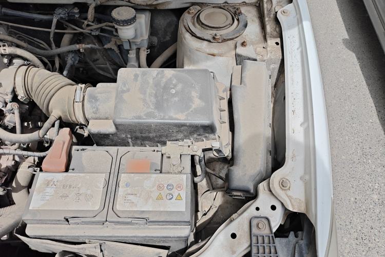 Used BYD L3 2012 1.5L Manual Comfort Edition Engine Bay Left