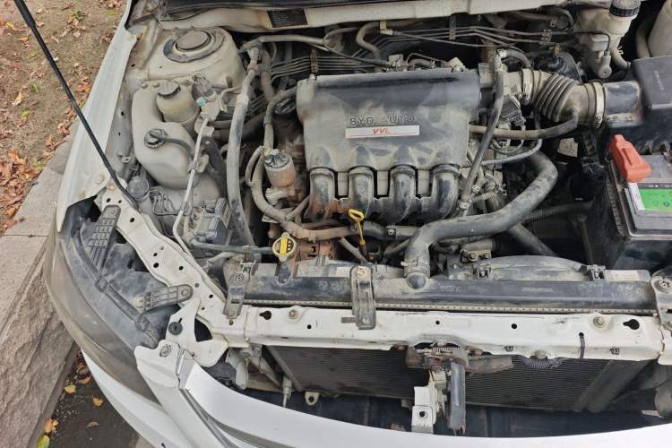 Used BYD L3 2012 1.5L Manual Comfort Edition Engine Bay Right
