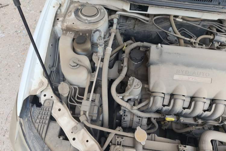 Used BYD L3 2012 1.5L Manual Comfort Edition Engine Bay Right