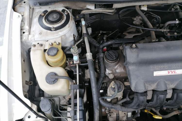 Used BYD L3 2012 1.5L Manual Comfort Edition Engine Bay Right