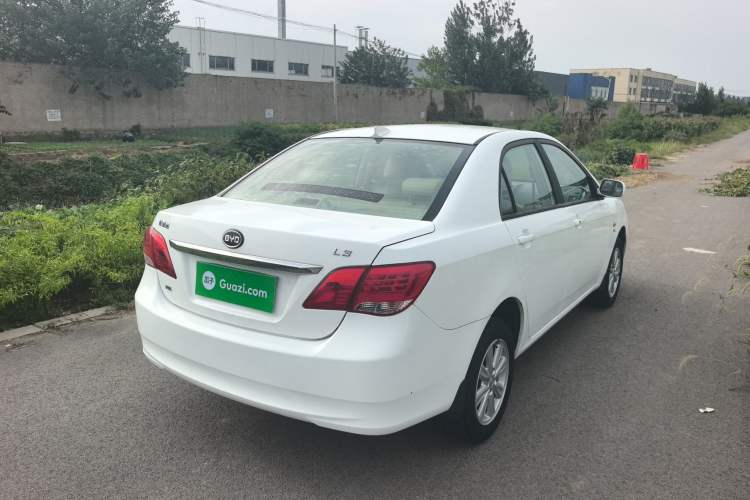 Used BYD L3 2012 1.5L Manual Comfort Edition Exterior 3