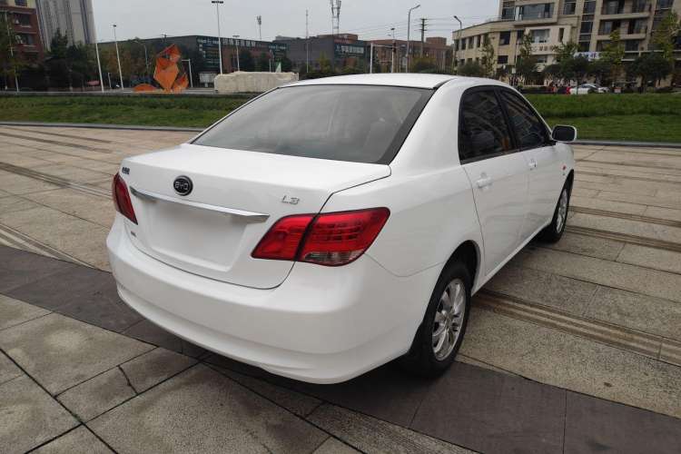 Used BYD L3 2012 1.5L Manual Comfort Edition Exterior 3