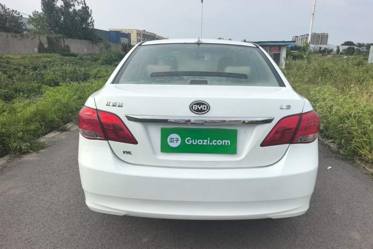Used BYD L3 2012 1.5L Manual Comfort Edition Exterior 4