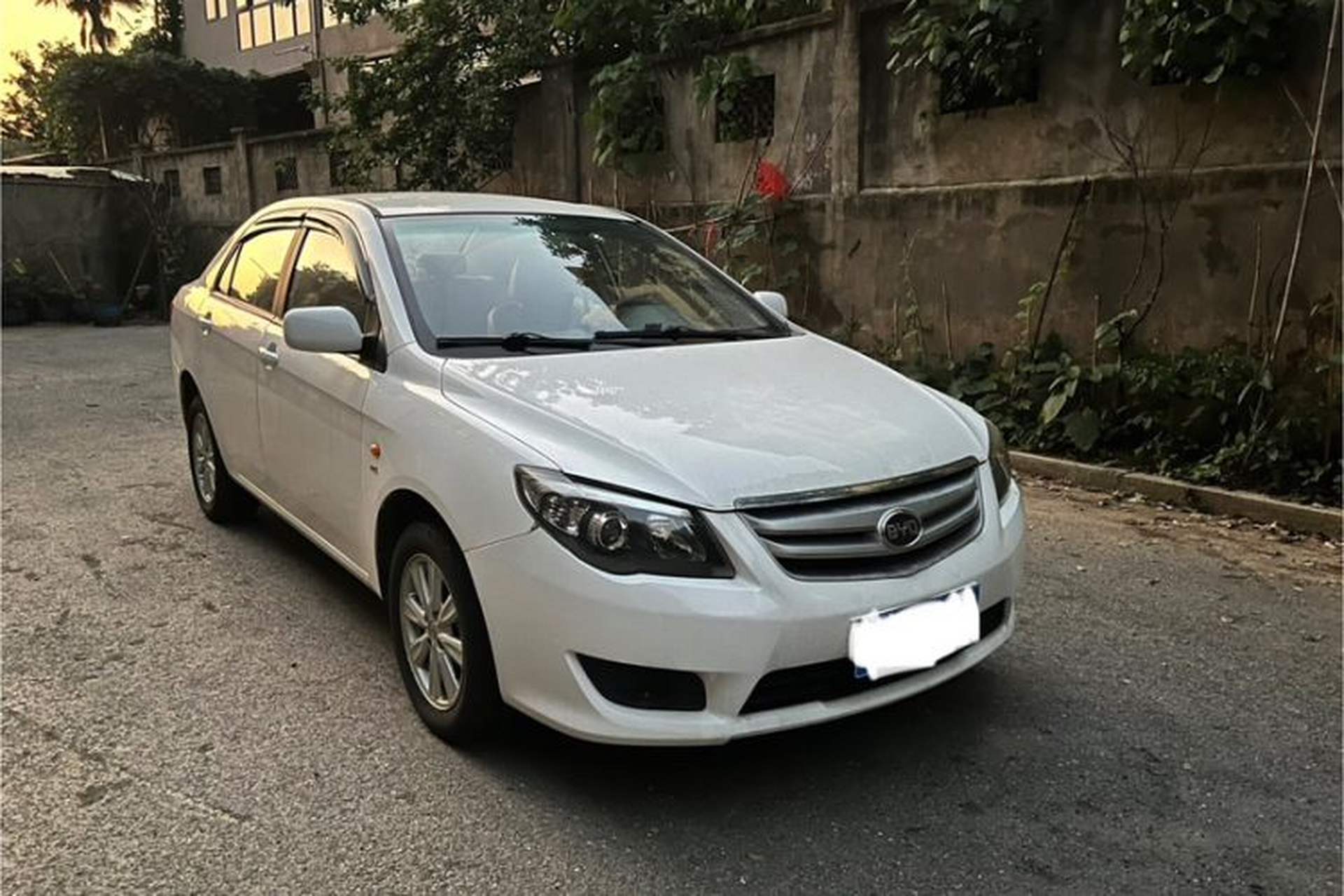 Used BYD L3 2012 1.5L Manual Comfort Edition Exterior 4