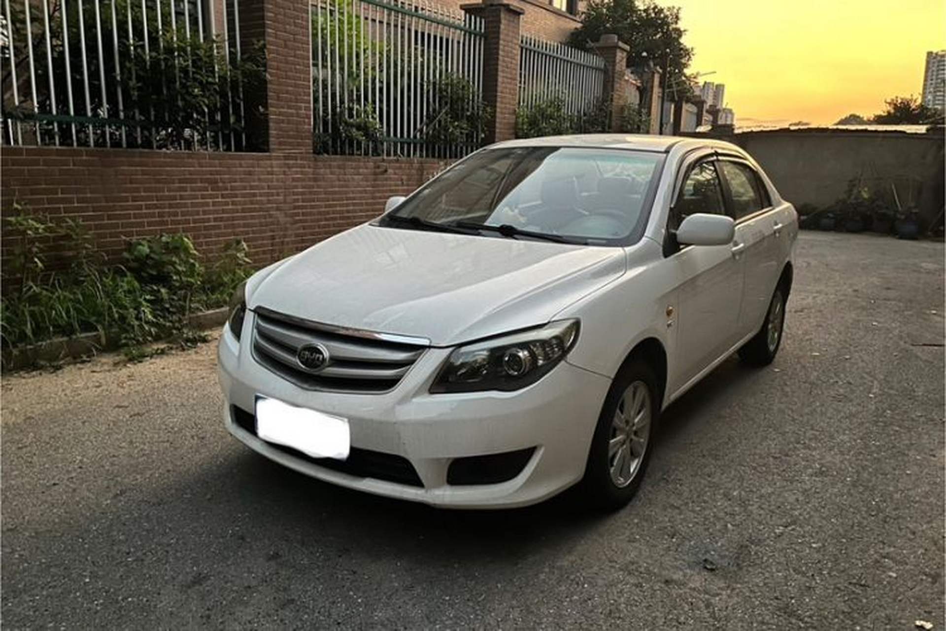 Used BYD L3 2012 1.5L Manual Comfort Edition Front Left 45 Deg