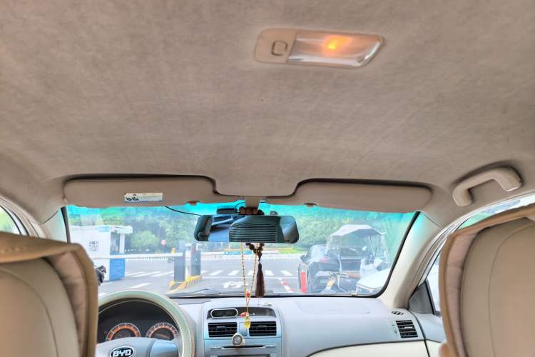 Used BYD L3 2012 1.5L Manual Comfort Edition Headliner