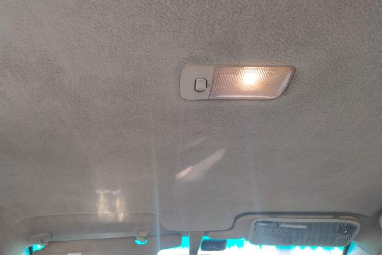 Used BYD L3 2012 1.5L Manual Comfort Edition Headliner