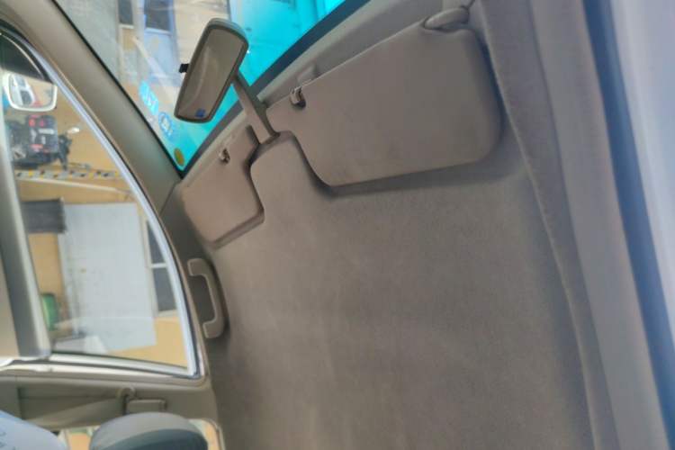 Used BYD L3 2012 1.5L Manual Comfort Edition Headliner