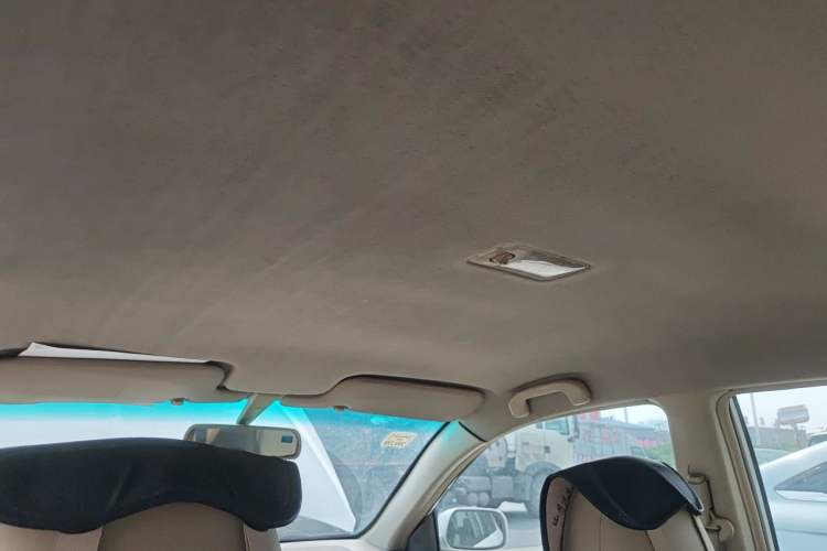 Used BYD L3 2012 1.5L Manual Comfort Edition Headliner