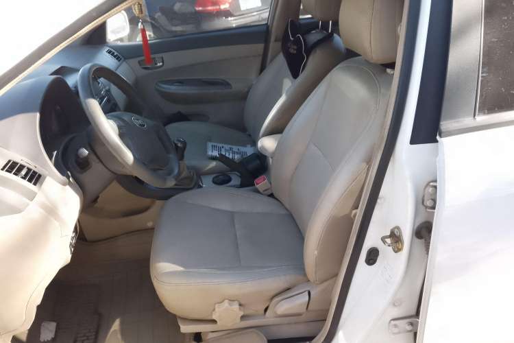 Used BYD L3 2012 1.5L Manual Luxury Version Left Front Seat