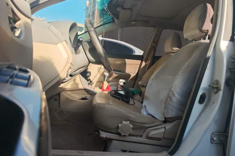 Used BYD L3 2012 1.5L Manual Luxury Version Left Front Seat