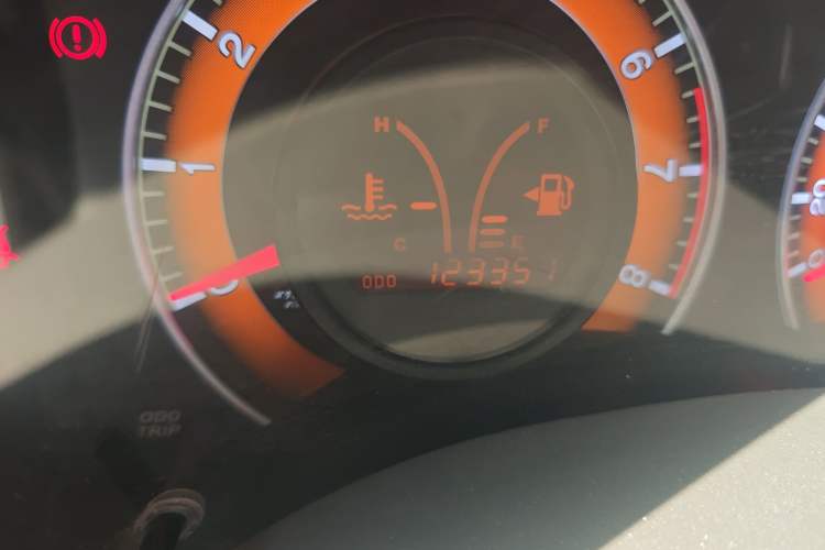 Used BYD L3 2012 1.5L Manual Luxury Version Odometer Close Up