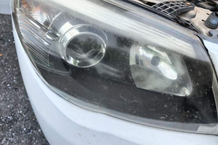 Used BYD L3 2012 1.5L Manual Comfort Edition Right Front Headlight
