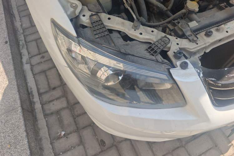 Used BYD L3 2012 1.5L Manual Comfort Edition Right Front Headlight