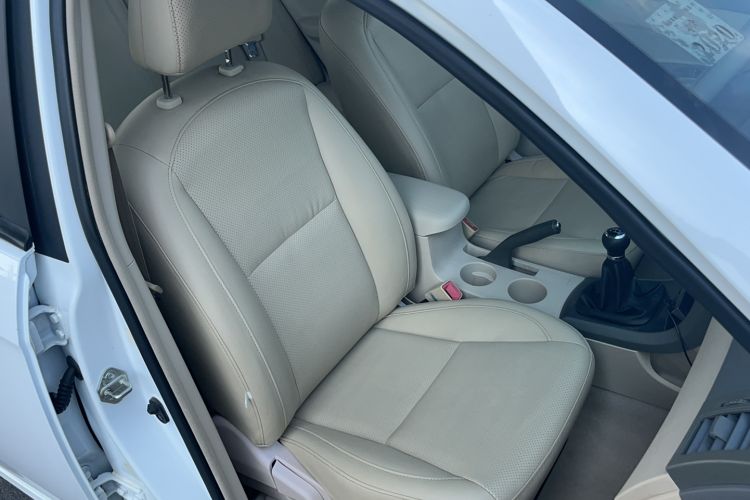 Used BYD L3 2012 1.5L Manual Comfort Edition Right Front Seat