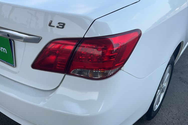 Used BYD L3 2012 1.5L Manual Comfort Edition Right Rear Taillight