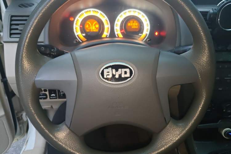 Used BYD L3 2012 1.5L Manual Comfort Edition Steering Wheel