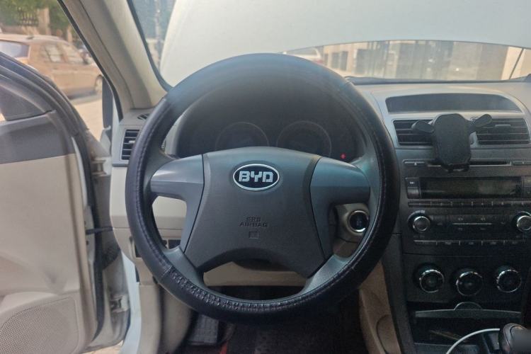 Used BYD L3 2012 1.5L Manual Comfort Edition Steering Wheel
