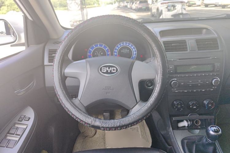 Used BYD L3 2012 1.5L Manual Comfort Edition Steering Wheel