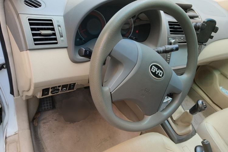 Used BYD L3 2012 1.5L Manual Comfort Edition Steering Wheel