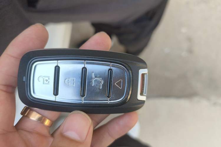 Used BYD L3 2012 1.5L Manual Comfort Edition Vehicle Key