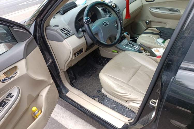 Used BYD L3 2013 1.5L Automatic Comfort Edition Driver Seat