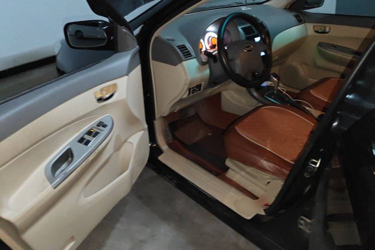 Used BYD L3 2013 1.5L Automatic Comfort Edition Driver Seat