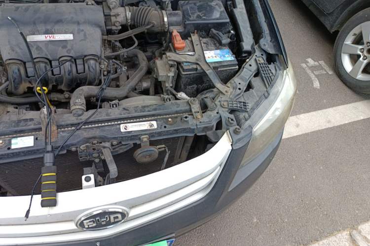Used BYD L3 2013 1.5L Automatic Comfort Edition Engine Bay Left