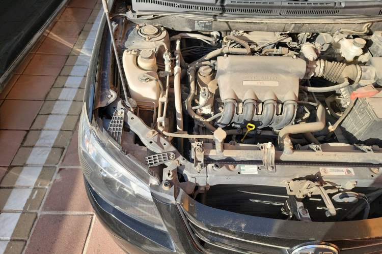 Used BYD L3 2013 1.5L Automatic Prestige Model Engine Bay Right
