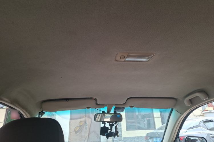 Used BYD L3 2013 1.5L Automatic Comfort Edition Headliner