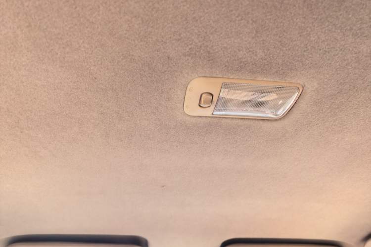 Used BYD L3 2013 1.5L Automatic Comfort Edition Headliner