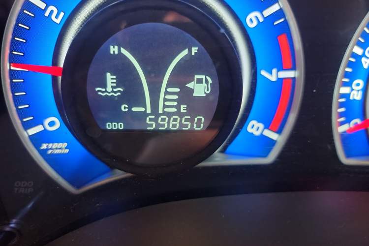 Used BYD L3 2013 1.5L Automatic Prestige Model Odometer Close Up