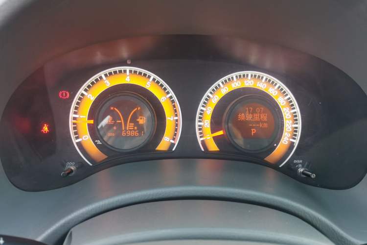 Used BYD L3 2013 1.5L Automatic Comfort Edition Odometer Close Up