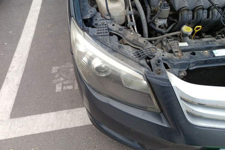 Used BYD L3 2013 1.5L Automatic Comfort Edition Right Front Headlight