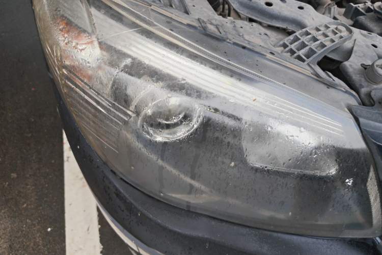 Used BYD L3 2013 1.5L Automatic Prestige Model Right Front Headlight