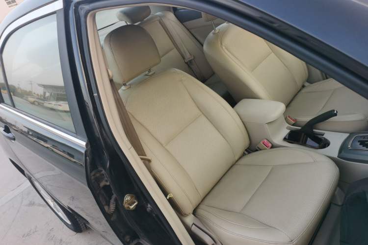 Used BYD L3 2013 1.5L Automatic Comfort Edition Right Front Seat