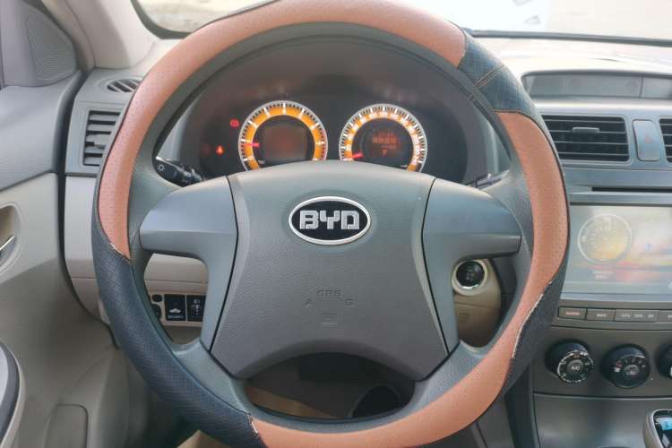 Used BYD L3 2013 1.5L Automatic Comfort Edition Steering Wheel