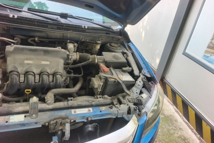 Used BYD L3 2013 1.5L Automatic Comfort Edition Engine Bay Left
