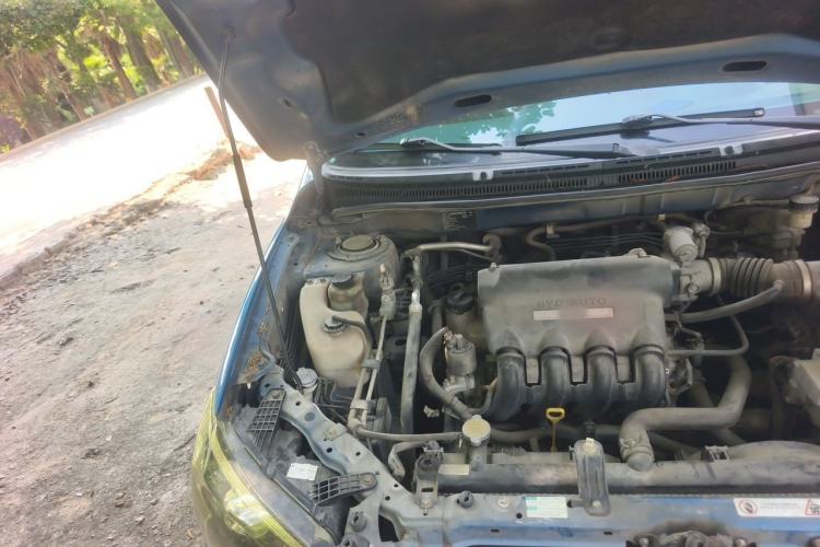 Used BYD L3 2013 1.5L Automatic Comfort Edition Engine Bay Right