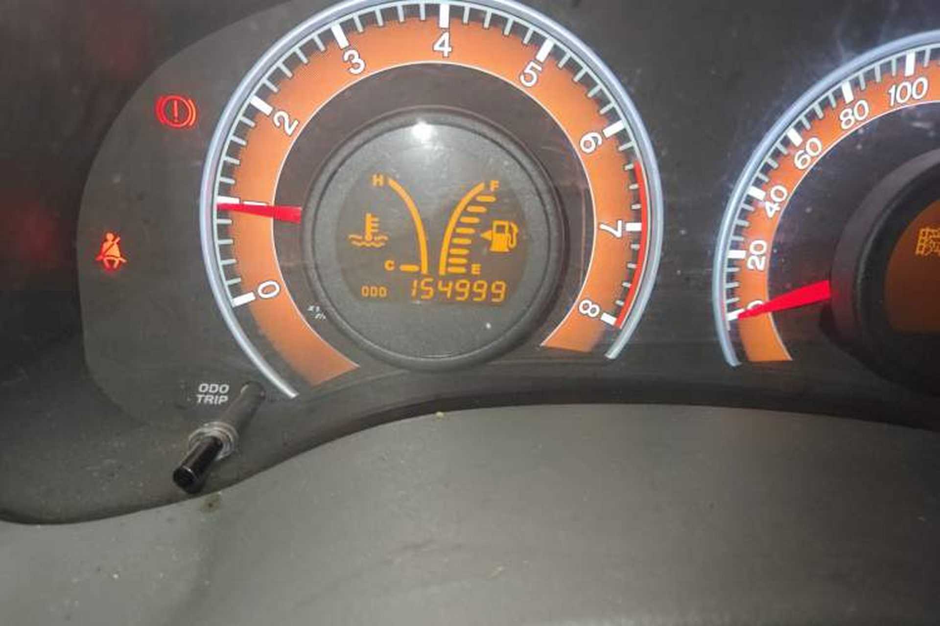 Used BYD L3 2013 1.5L Automatic Comfort Edition Odometer Close Up