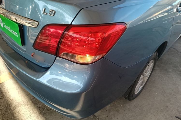 Used BYD L3 2013 1.5L Automatic Comfort Edition Right Rear Taillight