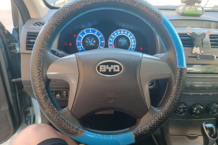 Used BYD L3 2013 1.5L Automatic Comfort Edition Steering Wheel