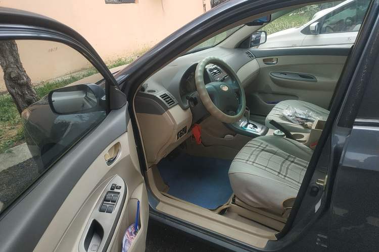 Used BYD L3 2013 1.5L Automatic Comfort Edition Driver Seat