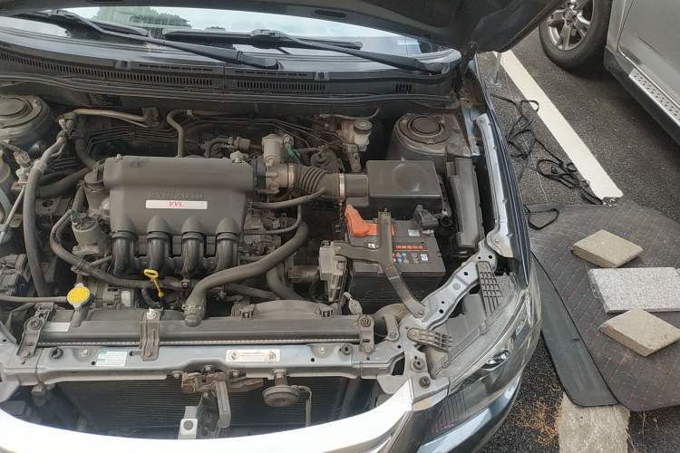 Used BYD L3 2013 1.5L Automatic Comfort Edition Engine Bay Left