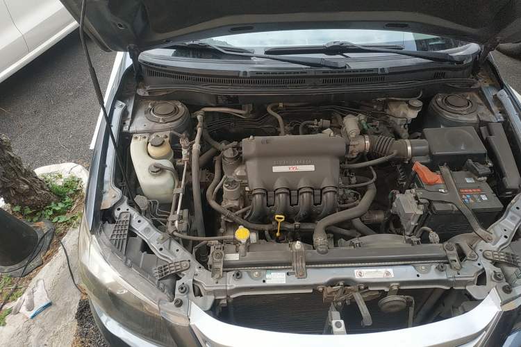 Used BYD L3 2013 1.5L Automatic Comfort Edition Engine Bay Right