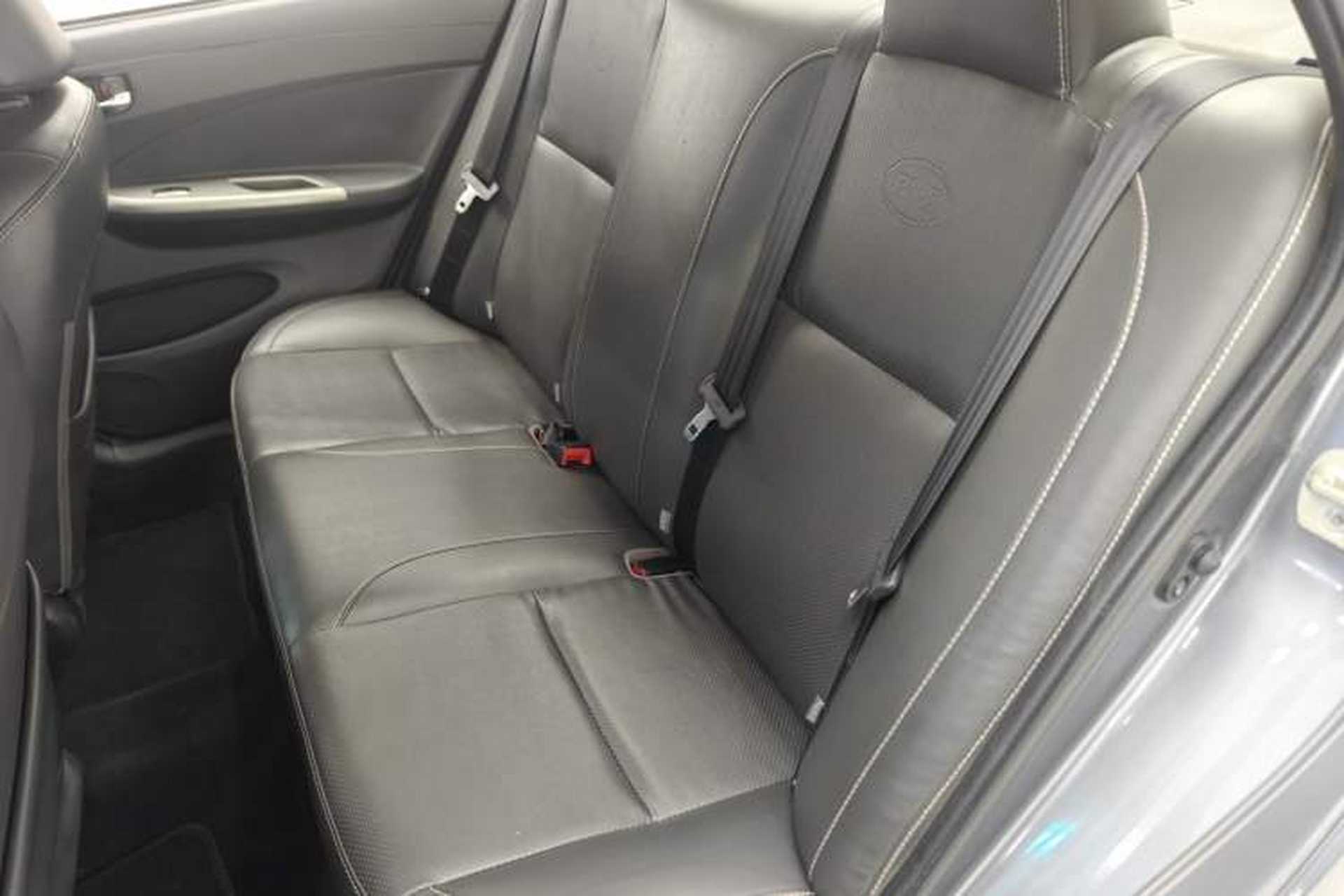 Used BYD L3 2013 1.5L Automatic Comfort Edition Interior 3