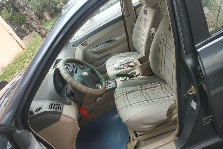 Used BYD L3 2013 1.5L Automatic Comfort Edition Left Front Seat